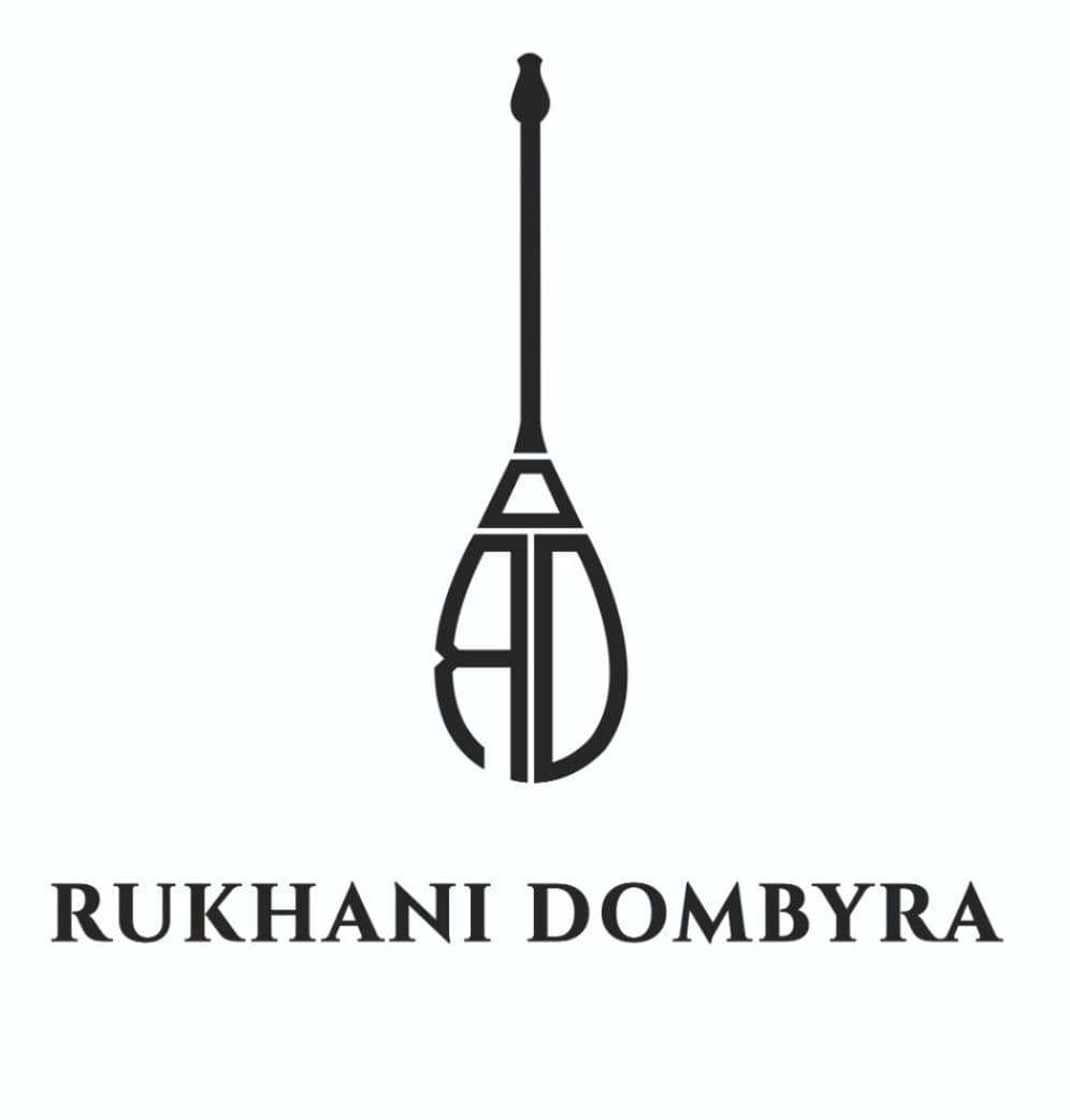 Казахская домбра ручной работы